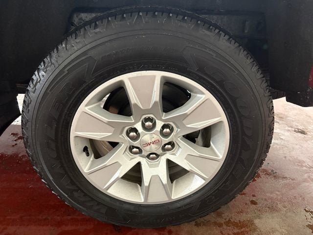 2017 GMC Canyon SLE1