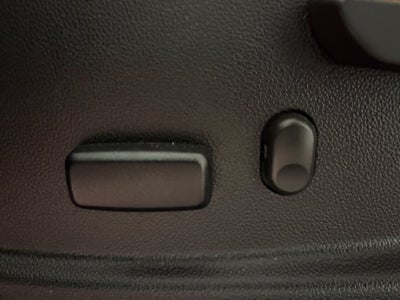 2022 GMC Canyon AT4 w/Leather