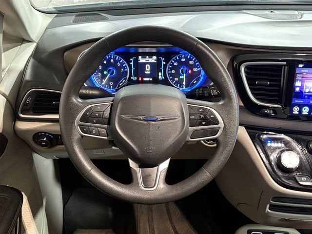 2017 Chrysler Pacifica Touring L