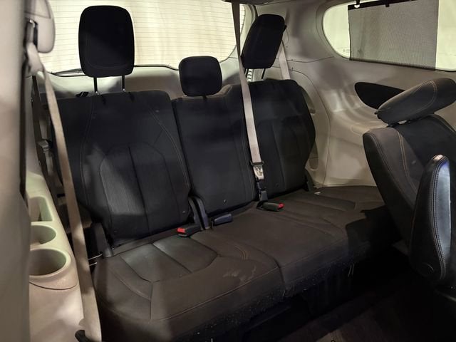 2017 Chrysler Pacifica Touring L