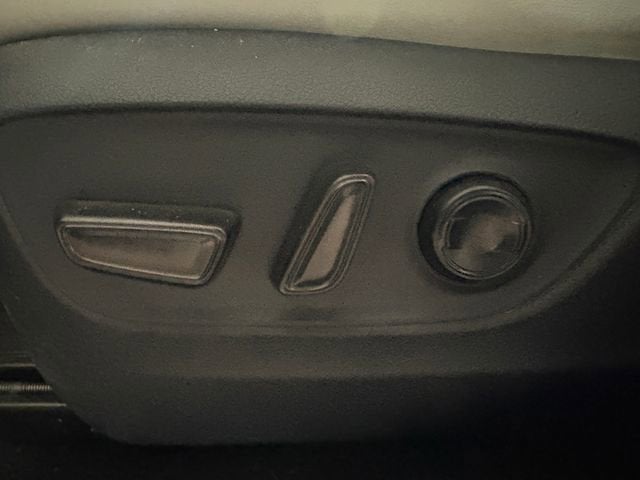 2019 Toyota RAV4 Hybrid Limited