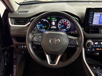 2020 Toyota RAV4 Hybrid XLE