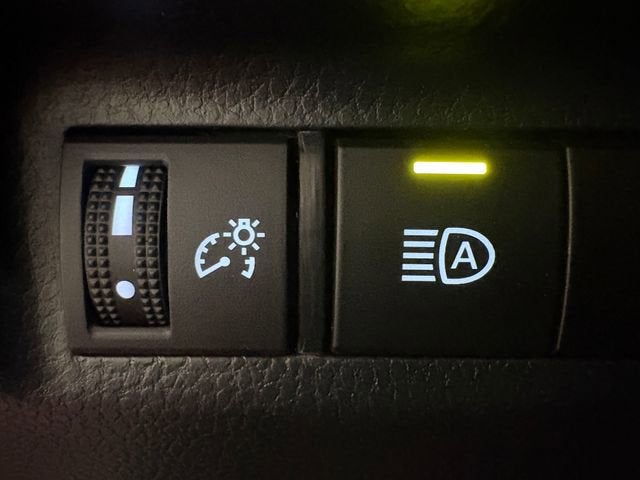 2023 Toyota RAV4 Hybrid Woodland Edition