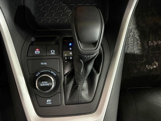 2023 Toyota RAV4 Hybrid Woodland Edition