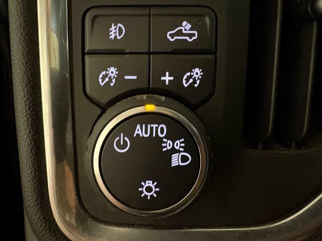 2021 Chevrolet Silverado 1500 LT LT1