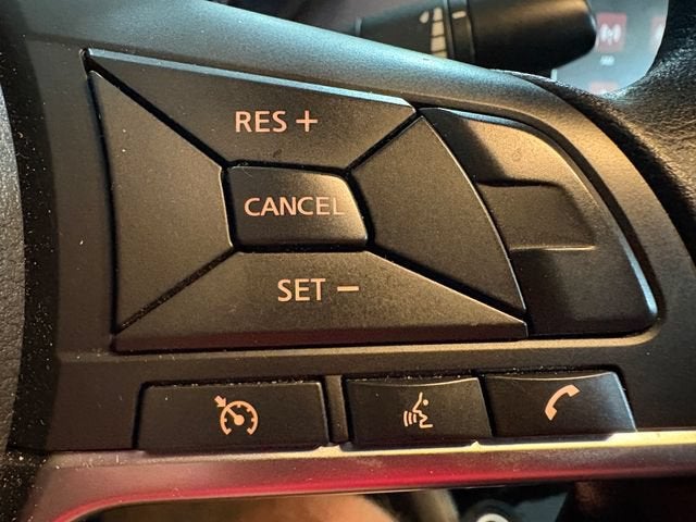 2024 Nissan Versa 1.6 SV