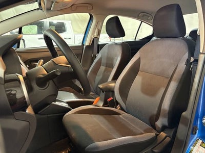 2024 Nissan Versa 1.6 SV