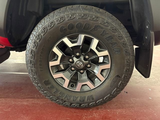 2022 Toyota Tacoma TRD Off-Road V6