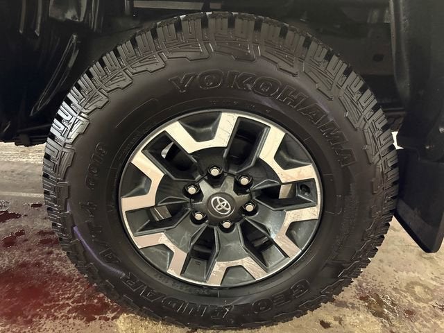 2022 Toyota Tacoma TRD Off-Road V6