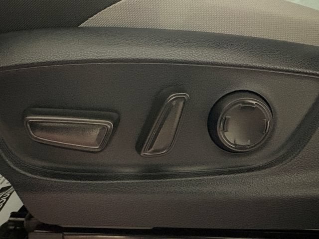 2025 Toyota Tacoma Hybrid TRD Off Road