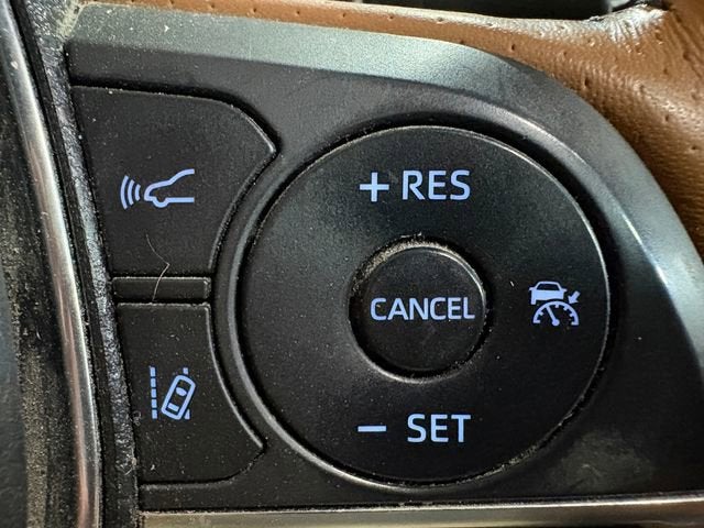 2020 Toyota Avalon Hybrid Limited