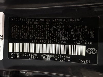 2025 Toyota Camry SE