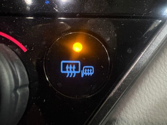 2023 Toyota Camry Hybrid XLE