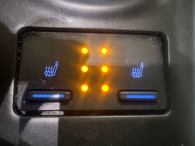 2023 Toyota Camry Hybrid XLE