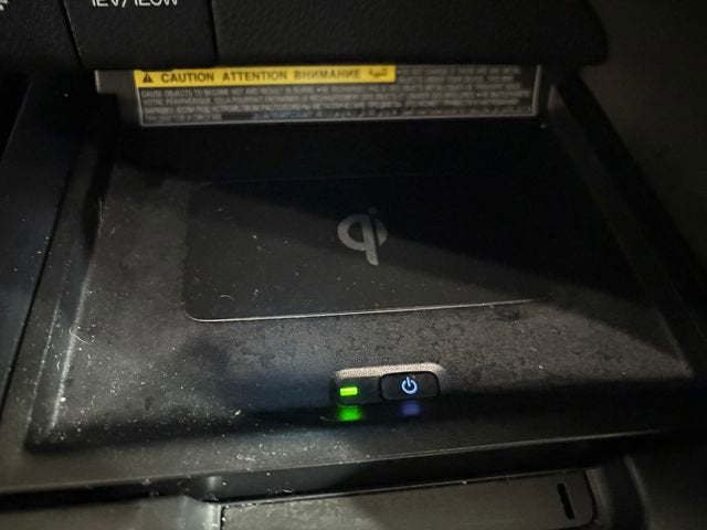 2020 Toyota Camry Hybrid XLE