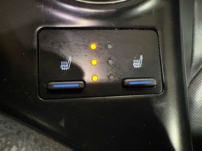 2020 Toyota Camry Hybrid XLE