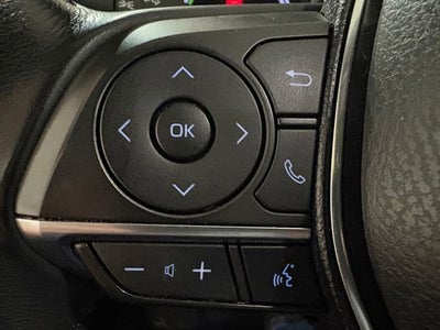 2020 Toyota Camry Hybrid XLE