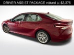 2020 Toyota Camry Hybrid XLE