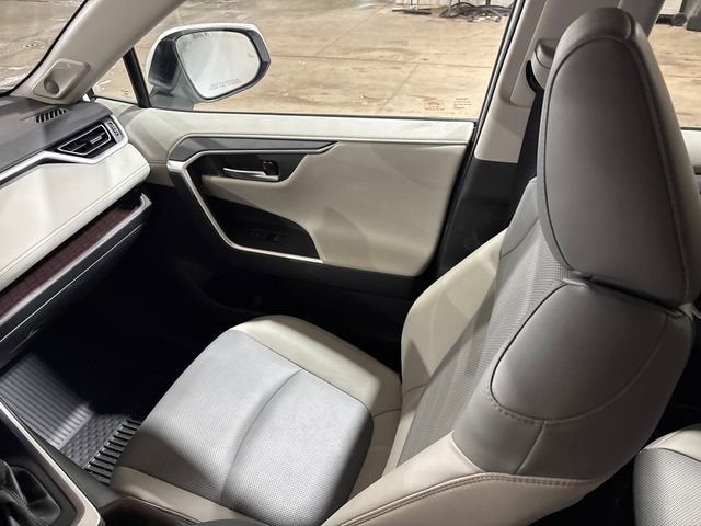 2023 Toyota RAV4 Hybrid Limited