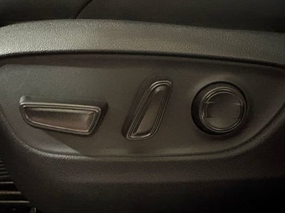 2025 Toyota RAV4 Hybrid XSE