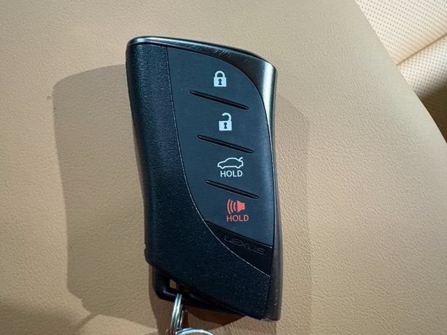 2025 Lexus ES 350