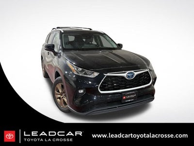 2023 Toyota Highlander Hybrid Bronze Edition
