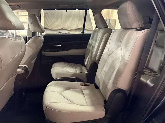 2025 Toyota Grand Highlander Hybrid Limited