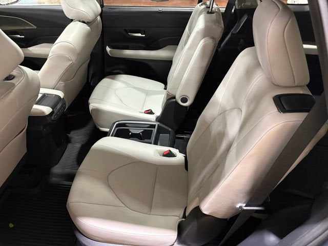 2025 Toyota Grand Highlander Hybrid XLE