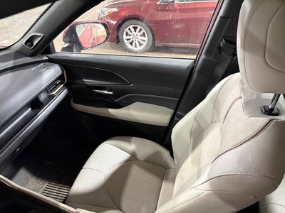 2025 Toyota Grand Highlander Hybrid MAX Platinum