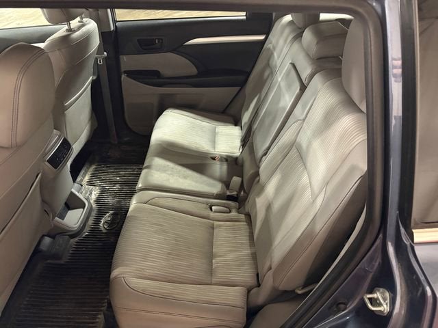 2019 Toyota Highlander LE Plus