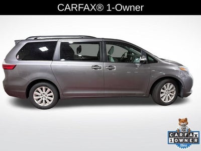 2017 Toyota Sienna Limited 7 Passenger