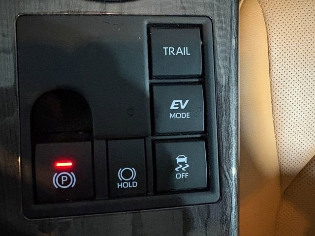 2024 Toyota Highlander Hybrid Platinum