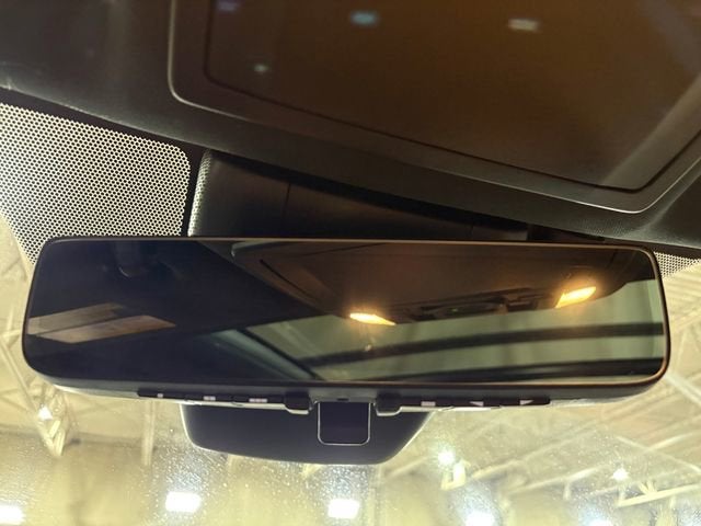 2024 Toyota Highlander Hybrid Platinum