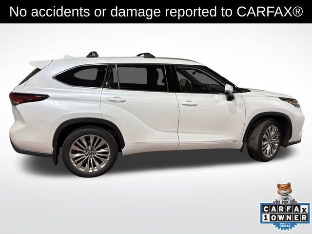 2024 Toyota Highlander Hybrid Platinum
