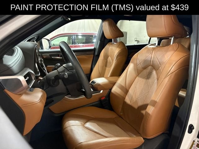 2024 Toyota Highlander Hybrid Platinum