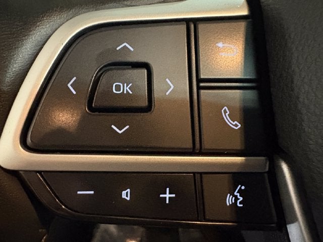 2025 Toyota Highlander Hybrid Platinum