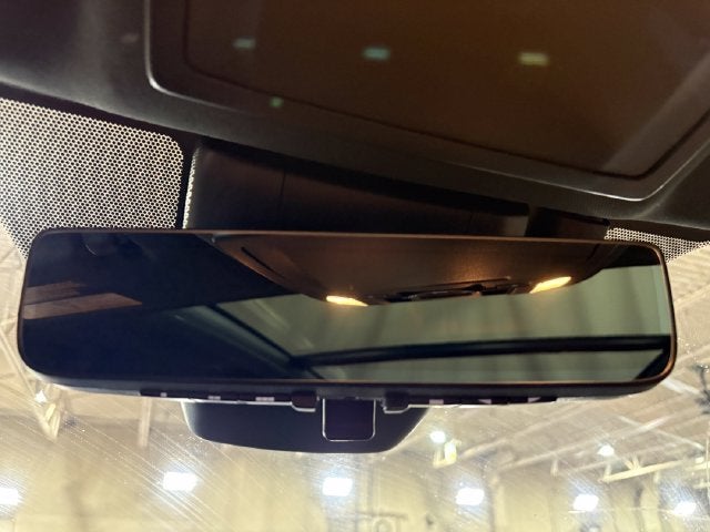 2025 Toyota Highlander Hybrid Platinum