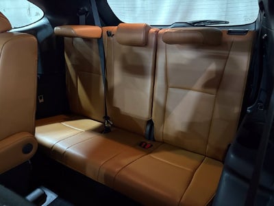 2025 Toyota Highlander Hybrid Platinum