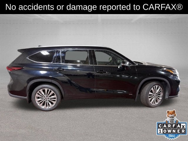 2025 Toyota Highlander Hybrid Platinum
