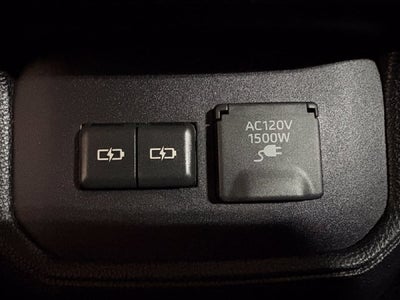 2025 Toyota Highlander Hybrid Platinum