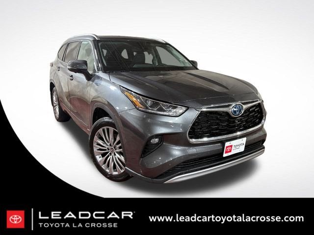 2024 Toyota Highlander Hybrid Platinum