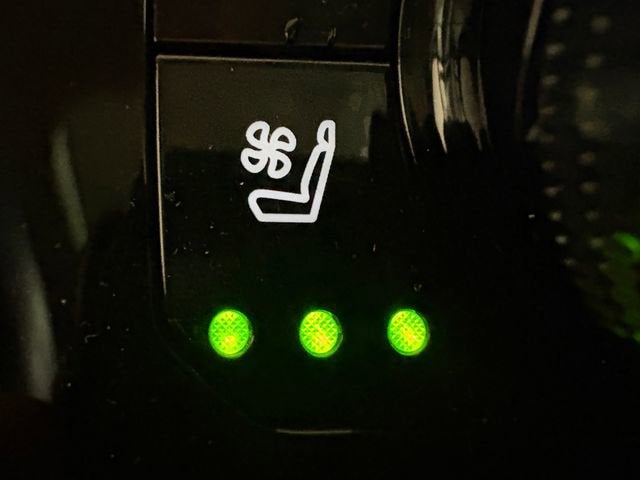 2024 Toyota Highlander Hybrid Platinum