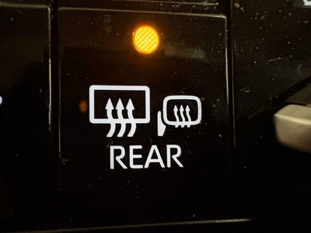 2024 Toyota Highlander Hybrid Platinum