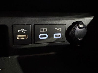 2024 Toyota Highlander Hybrid Platinum