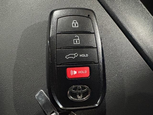 2024 Toyota Highlander Hybrid Platinum