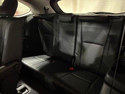 2024 Toyota Highlander Hybrid Platinum