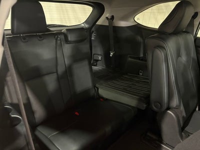 2024 Toyota Highlander Hybrid Platinum