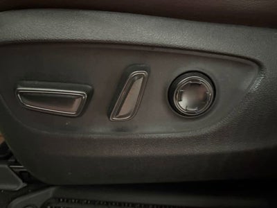 2024 Toyota Sienna Platinum 7 Passenger