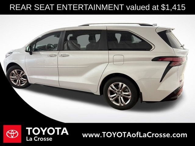 2024 Toyota Sienna Platinum 7 Passenger