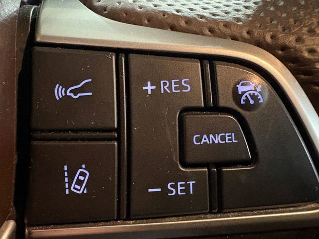 2024 Toyota Sienna Platinum 7 Passenger